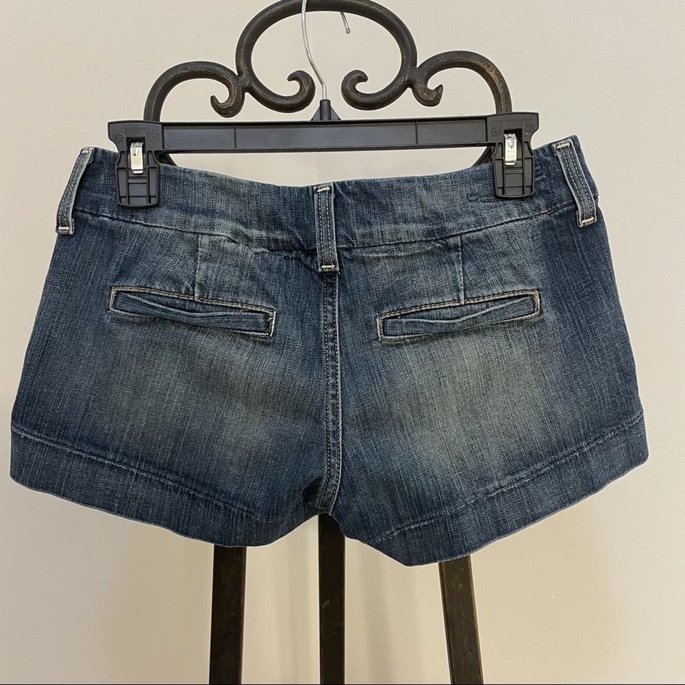 SOLD American Eagle Womens Denim Shortie Shorts Size 4 - Picture 2 of 6